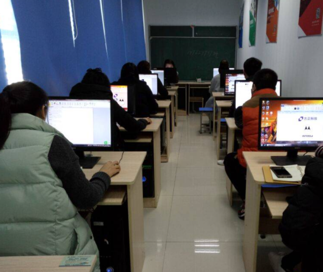 深耕课堂教育专心个性化教导为学生生长筑牢师资根基 深耕课堂教育专心个性化教导为学生生长筑牢师资根基